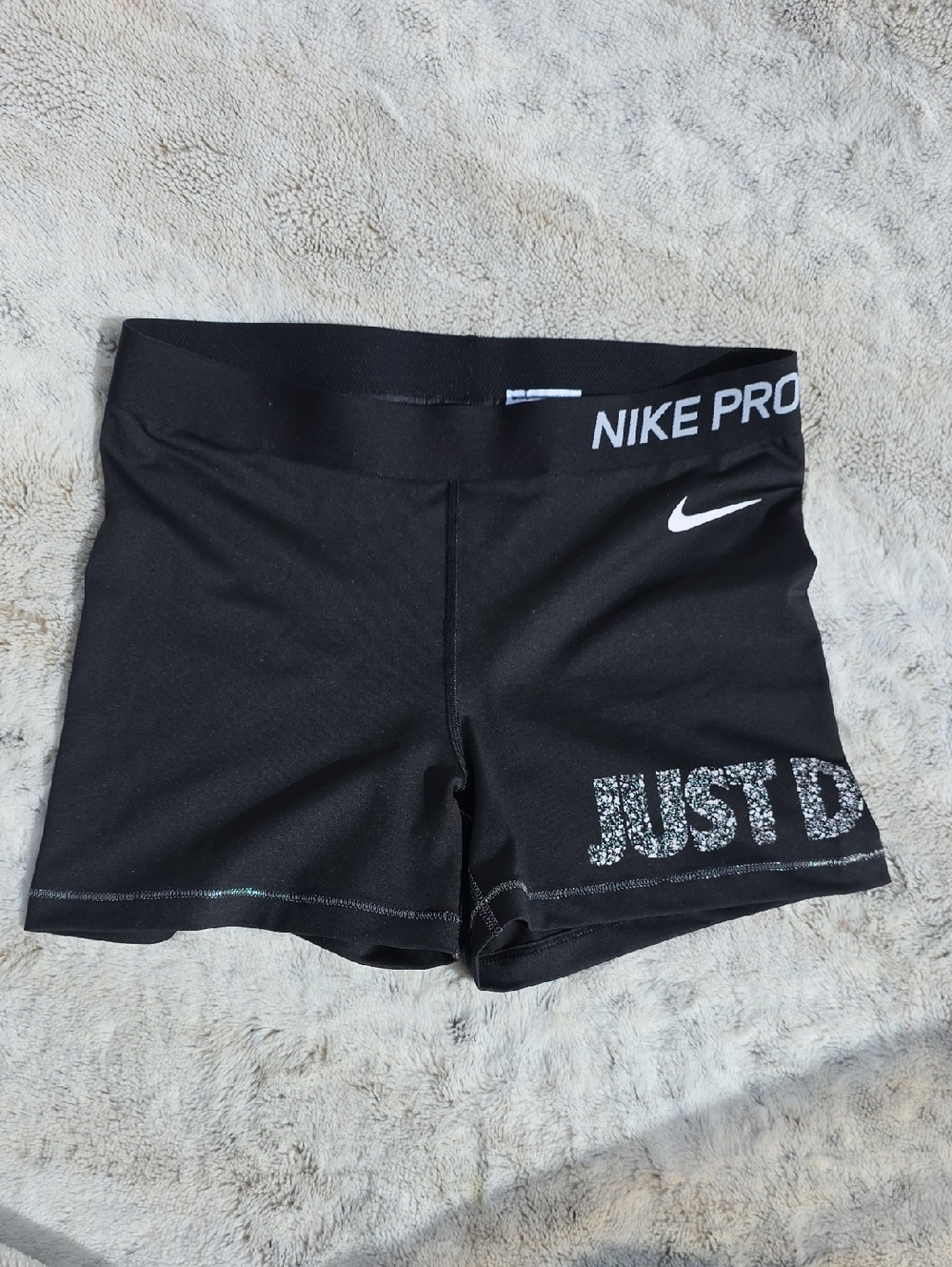 Nike Pro Women’s 3" Dri-Fit Compression Shorts "Just Do It" Graphic Black Size L